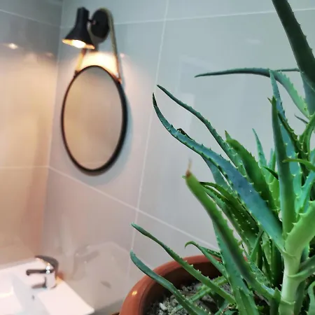Garden Oasis Apartment *